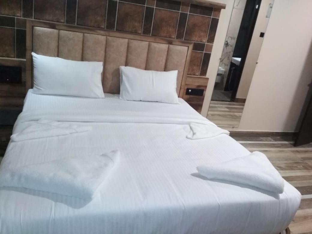 Готель Laxman Residency Mangalore Kulurkudru Екстер'єр фото